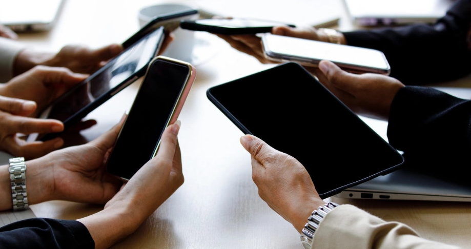PhoneDeck.net